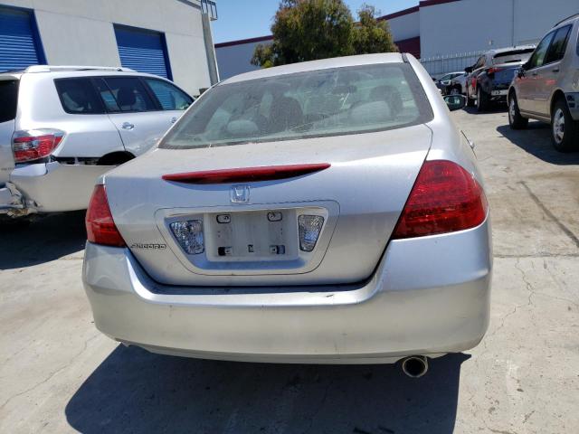 1HGCM56436A132487 - 2006 HONDA ACCORD LX SILVER photo 6