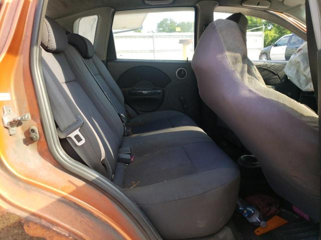 KL1TD66638B088467 - 2008 CHEVROLET AVEO BASE ORANGE photo 10
