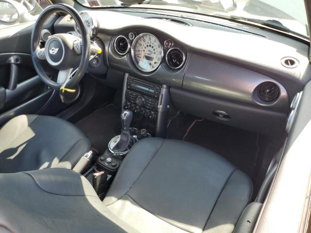 WMWRF33536TG15986 - 2006 MINI COOPER WHITE photo 8