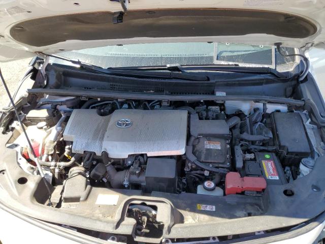 JTDKARFP7J3100028 - 2018 TOYOTA PRIUS PRIM 白色 照片 11