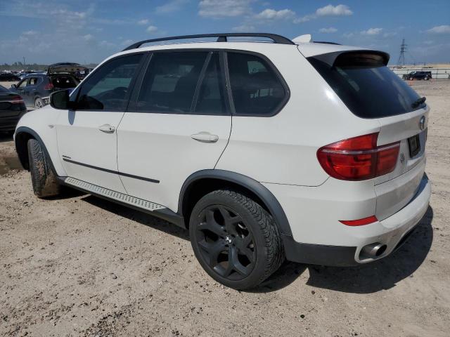 5UXZW0C55C0B89974 - 2012 BMW X5 XDRIVE35D WHITE photo 2