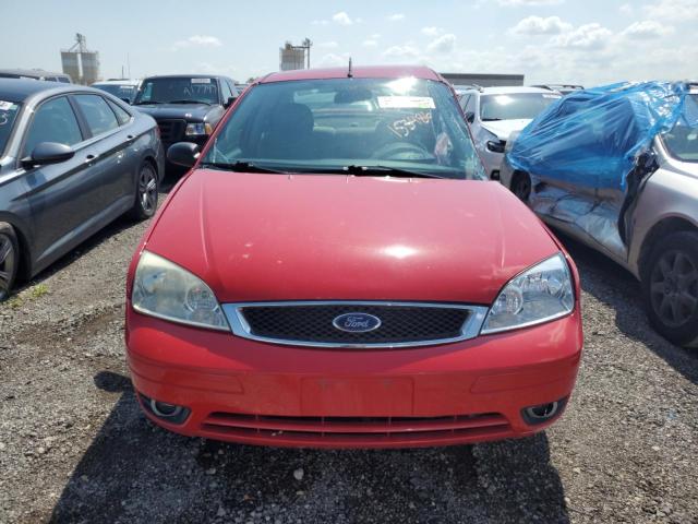 1FAFP34N07W153486 - 2007 FORD FOCUS ZX4 RED photo 5