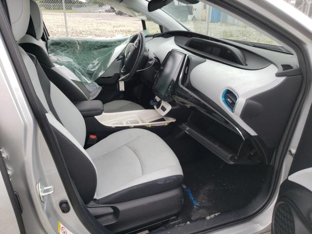JTDKARFP3H3058399 - 2017 TOYOTA PRIUS PRIM 银色 照片 7