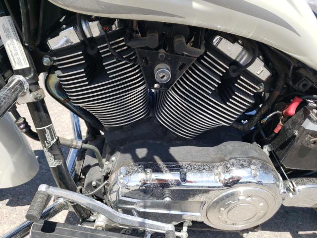 5VPCB16D953011772 - 2005 VICTORY MOTORCYCLES KINGPIN 白色 照片 7