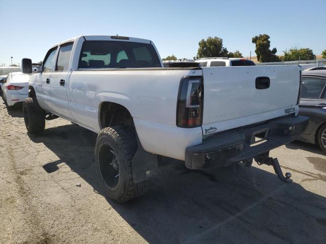 1GCHK33D57F168558 - 2007 CHEVROLET SILVERADO K3500 WHITE photo 2