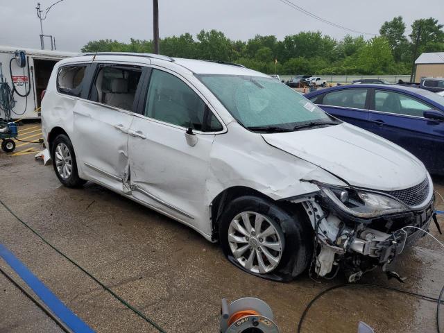 2C4RC1BG0KR525292 - 2019 CHRYSLER PACIFICA TOURING L WHITE photo 4