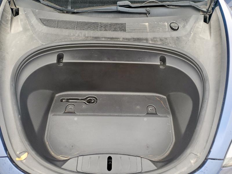 5YJ3E1EB5LF620556 - 2020 TESLA MODEL 3 أزرق صورة 11