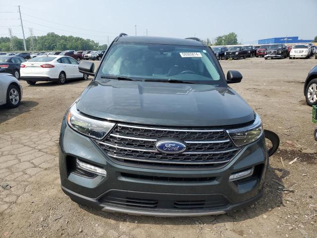 1FMSK8DH1NGA64379 - 2022 FORD EXPLORER XLT GRAY photo 5