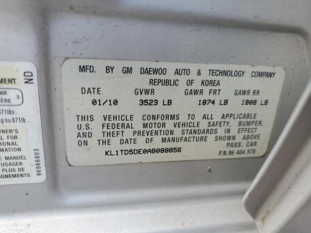 KL1TD5DE0AB088856 - 2010 CHEVROLET AVEO LS 银色 照片 12