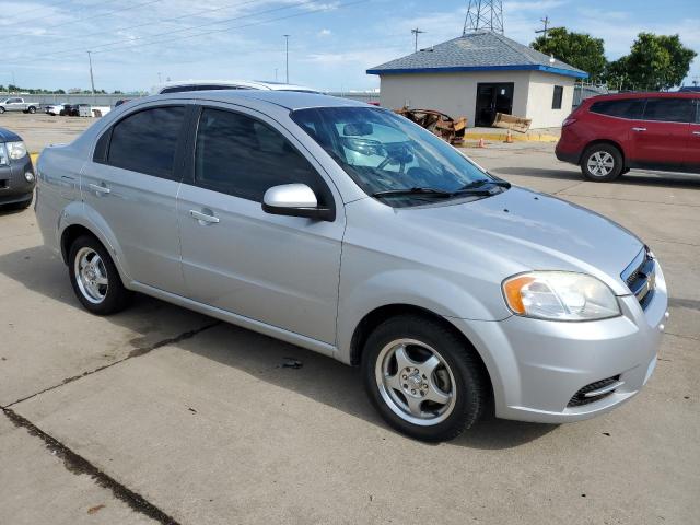 KL1TD5DE0AB088856 - 2010 CHEVROLET AVEO LS 银色 照片 4