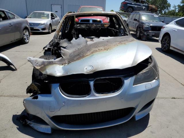 WBSNB93528CX10127 - 2008 BMW M5 BURN photo 5