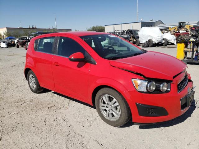 1G1JC6SH4F4214873 - 2015 CHEVROLET SONIC LT RED photo 4