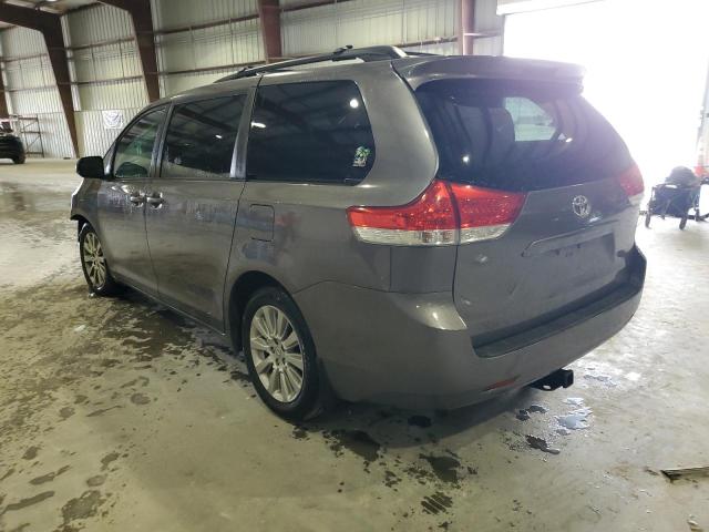 5TDDK3DC1BS016578 - 2011 TOYOTA SIENNA XLE GRAY photo 2