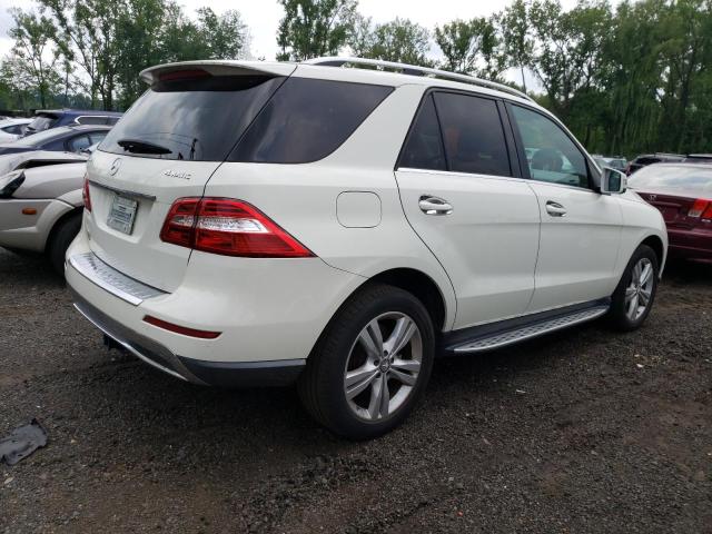 4JGDA5HB1DA250022 - 2013 MERCEDES-BENZ ML 350 4MATIC WHITE photo 3