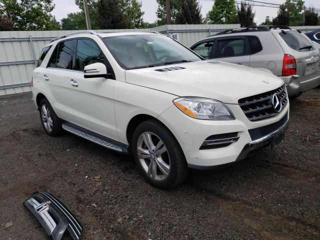 4JGDA5HB1DA250022 - 2013 MERCEDES-BENZ ML 350 4MATIC WHITE photo 4