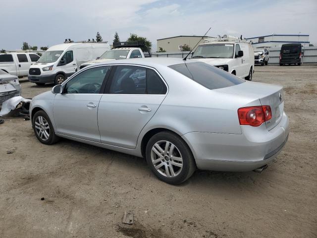 3VWEG71K57M073248 - 2007 VOLKSWAGEN JETTA WOLFSBURG 银色 照片 2