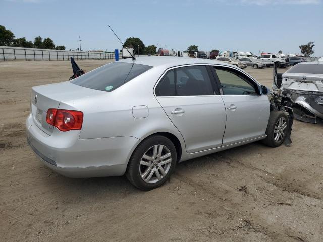 3VWEG71K57M073248 - 2007 VOLKSWAGEN JETTA WOLFSBURG 银色 照片 3