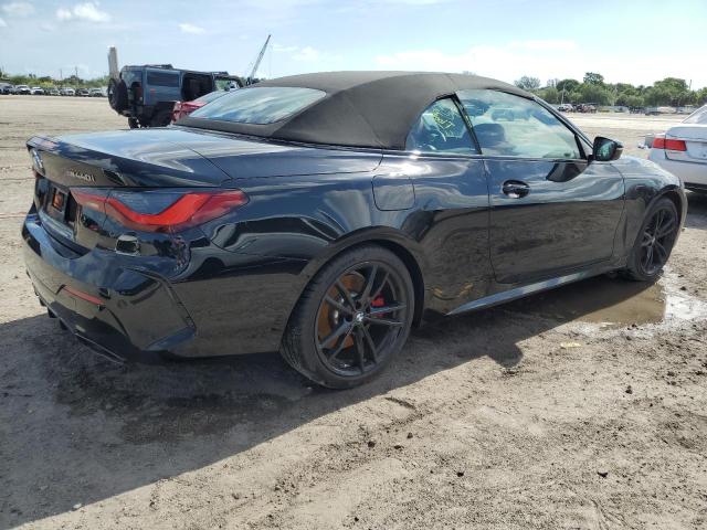 WBA63AT09RCN90257 - 2024 BMW M440XI BLACK photo 3