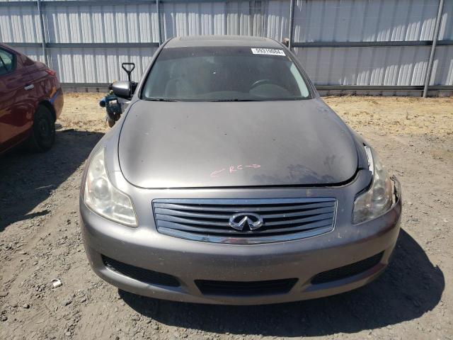 JNKCV61E69M012430 - 2009 INFINITI G37 BASE GRAY photo 5