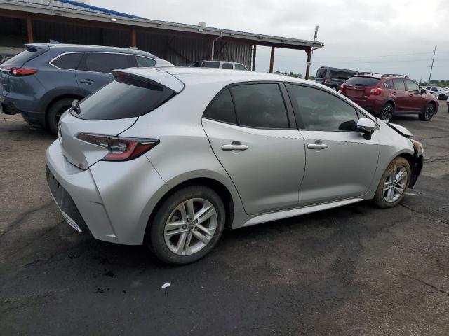 JTND4MBE6M3121945 - 2021 TOYOTA COROLLA SE SILVER photo 3