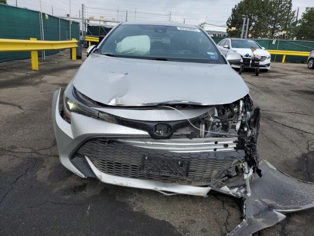 JTND4MBE6M3121945 - 2021 TOYOTA COROLLA SE SILVER photo 5