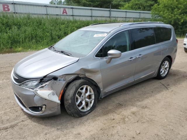 2C4RC1EG0JR139577 - 2018 CHRYSLER PACIFICA TOURING L PLUS SILVER photo 1