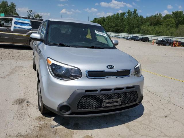 KNDJN2A25G7859782 - 2016 KIA SOUL SILVER photo 5