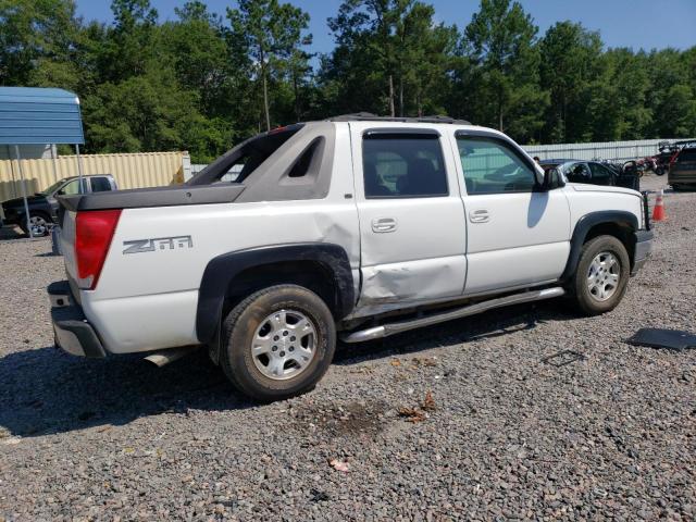 3GNEC12Z95G119285 - 2005 CHEVROLET AVALANCHE C1500 WHITE photo 3