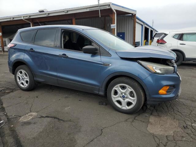 1FMCU0F70JUA50196 - 2018 FORD ESCAPE S ლურჯი ფოტო 4