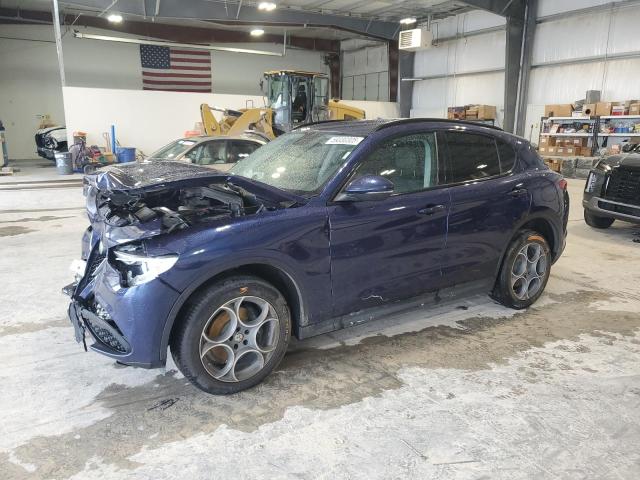 ZASFAKPN8J7B63399 - 2018 ALFA ROMEO STELVIO SPORT ლურჯი ფოტო 1
