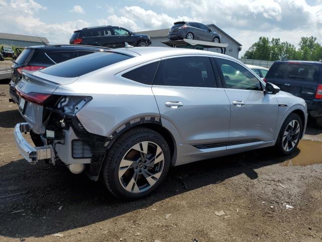 WA13AAGE4NB025989 - 2022 AUDI E-TRON SPORTBACK PRESTIGE SILVER photo 3