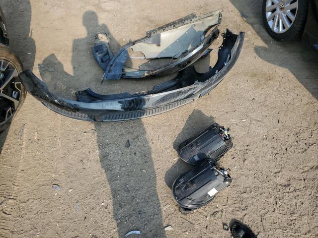 3VWRW3AL2AM007365 - 2010 VOLKSWAGEN NEW BEETLE BLACK photo 12