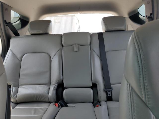 5XYZTDLB0JG572362 - 2018 HYUNDAI SANTA FE S SILVER photo 10