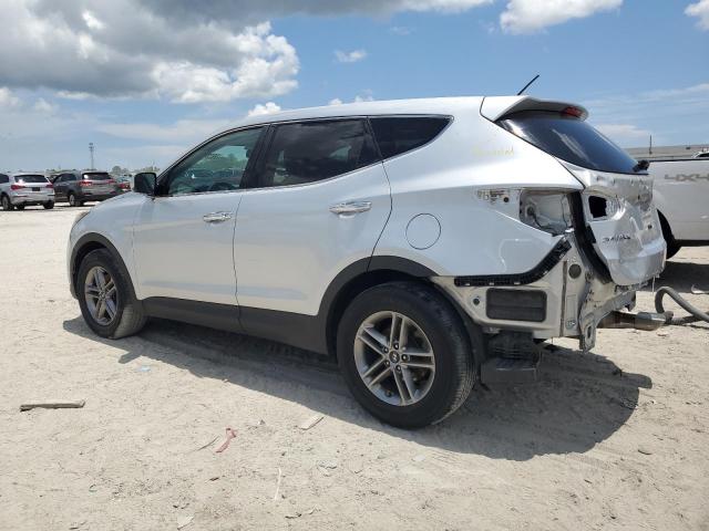 5XYZTDLB0JG572362 - 2018 HYUNDAI SANTA FE S SILVER photo 2