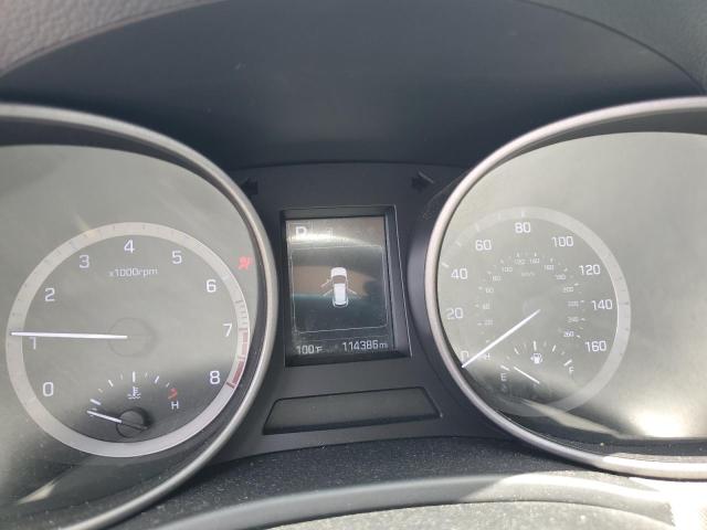 5XYZTDLB0JG572362 - 2018 HYUNDAI SANTA FE S SILVER photo 9