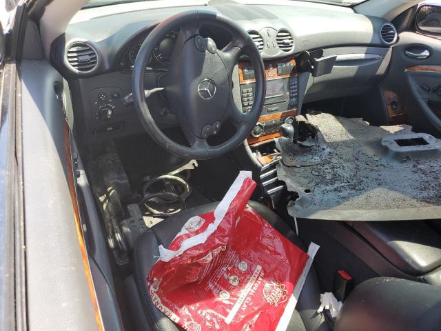 WDBTJ75J75F146001 - 2005 MERCEDES-BENZ CLK 500 黑色 照片 8