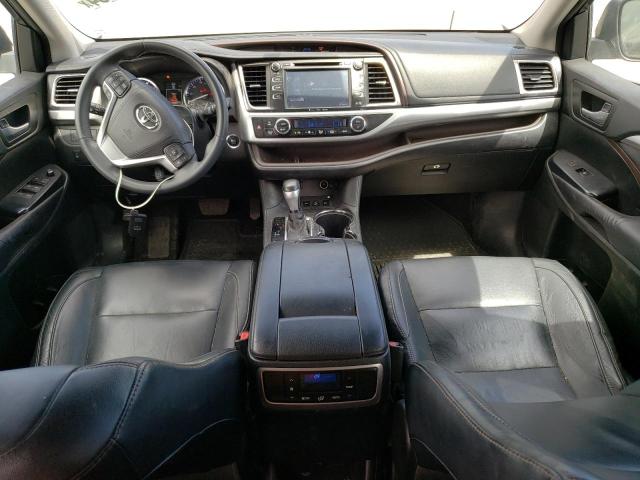 5TDJKRFH6GS280840 - 2016 TOYOTA HIGHLANDER XLE SILVER photo 8