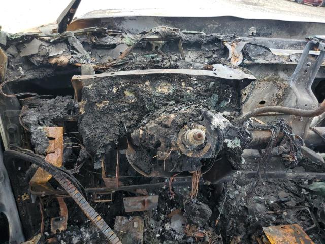 3GCEC14X97G229454 - 2007 CHEVROLET SILVERADO C1500 CLASSIC WHITE photo 9