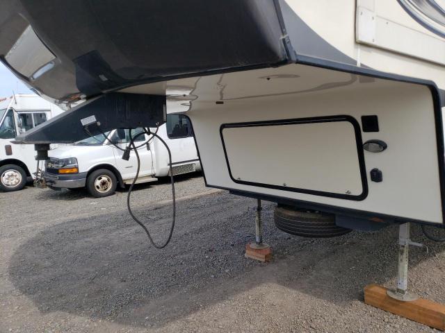 4YDF35327J1530230 - 2018 KEYSTONE SPRINTER BROWN photo 8