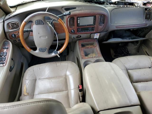 5LMPU28A4YLJ13335 - 2000 LINCOLN NAVIGATOR 红色 照片 8
