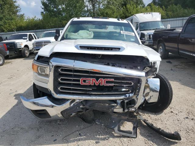 1GT42TEYXKF246159 - 2019 GMC SIERRA K3500 WHITE photo 5