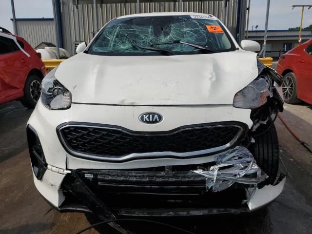 KNDPM3AC4L7696984 - 2020 KIA SPORTAGE LX WHITE photo 5