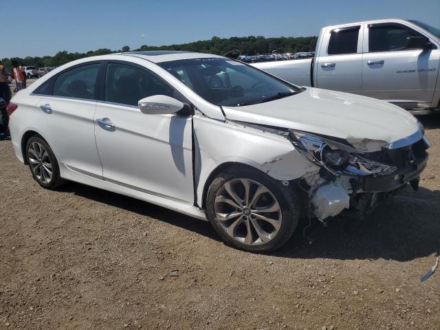 5NPEC4AB4EH861860 - 2014 HYUNDAI SONATA SE WHITE photo 4