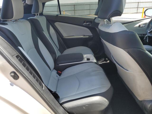 JTDKARFP6J3077731 - 2018 TOYOTA PRIUS PRIM 银色 照片 10