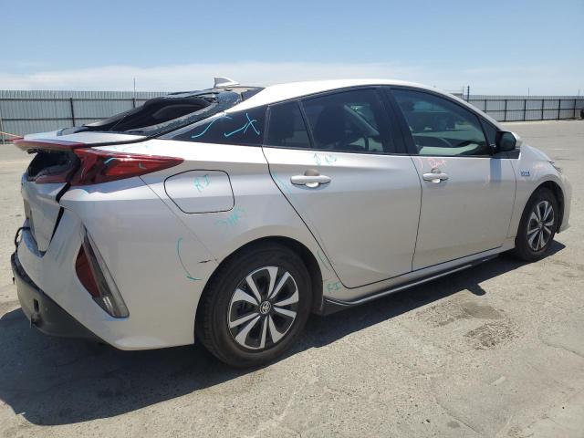 JTDKARFP6J3077731 - 2018 TOYOTA PRIUS PRIM 银色 照片 3
