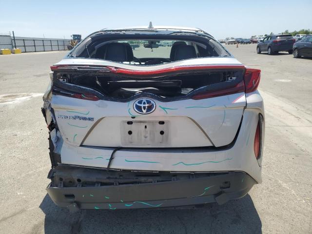 JTDKARFP6J3077731 - 2018 TOYOTA PRIUS PRIM 银色 照片 6