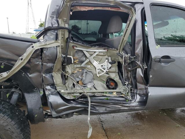 5TFJU4GNXCX016140 - 2012 TOYOTA TACOMA DOUBLE CAB PRERUNNER GRAY photo 10