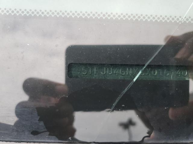 5TFJU4GNXCX016140 - 2012 TOYOTA TACOMA DOUBLE CAB PRERUNNER GRAY photo 12