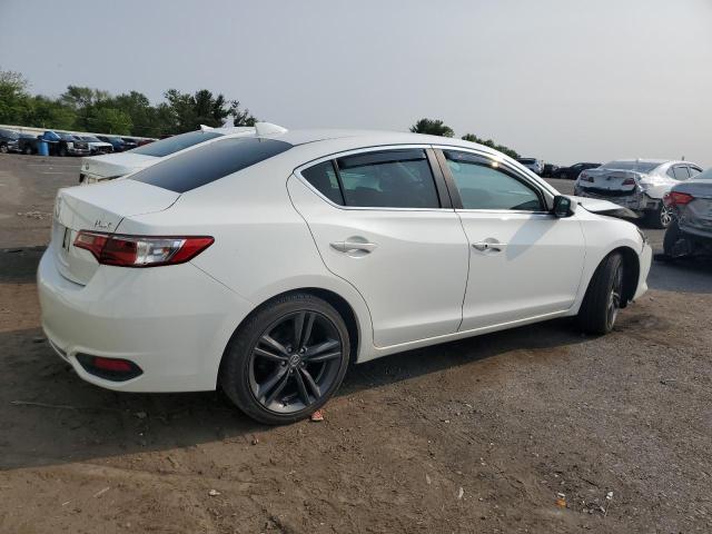 19UDE2F38JA001278 - 2018 ACURA ILX BASE WATCH PLUS WHITE photo 3