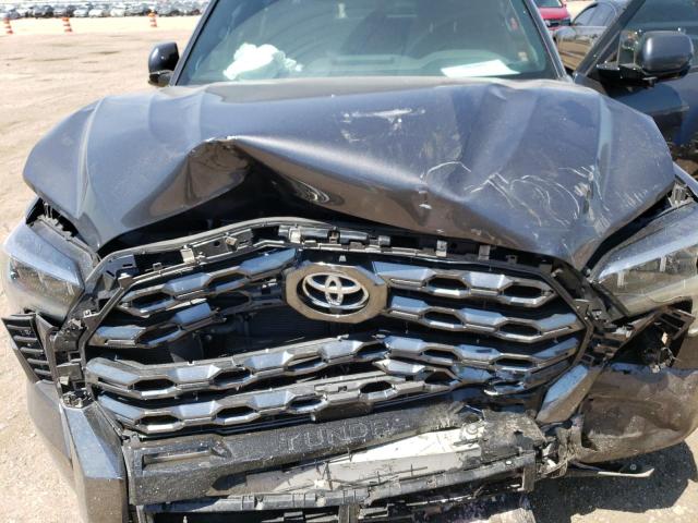 5TFNA5DB5PX100334 - 2023 TOYOTA TUNDRA CREWMAX PLATINUM 灰色 照片 11